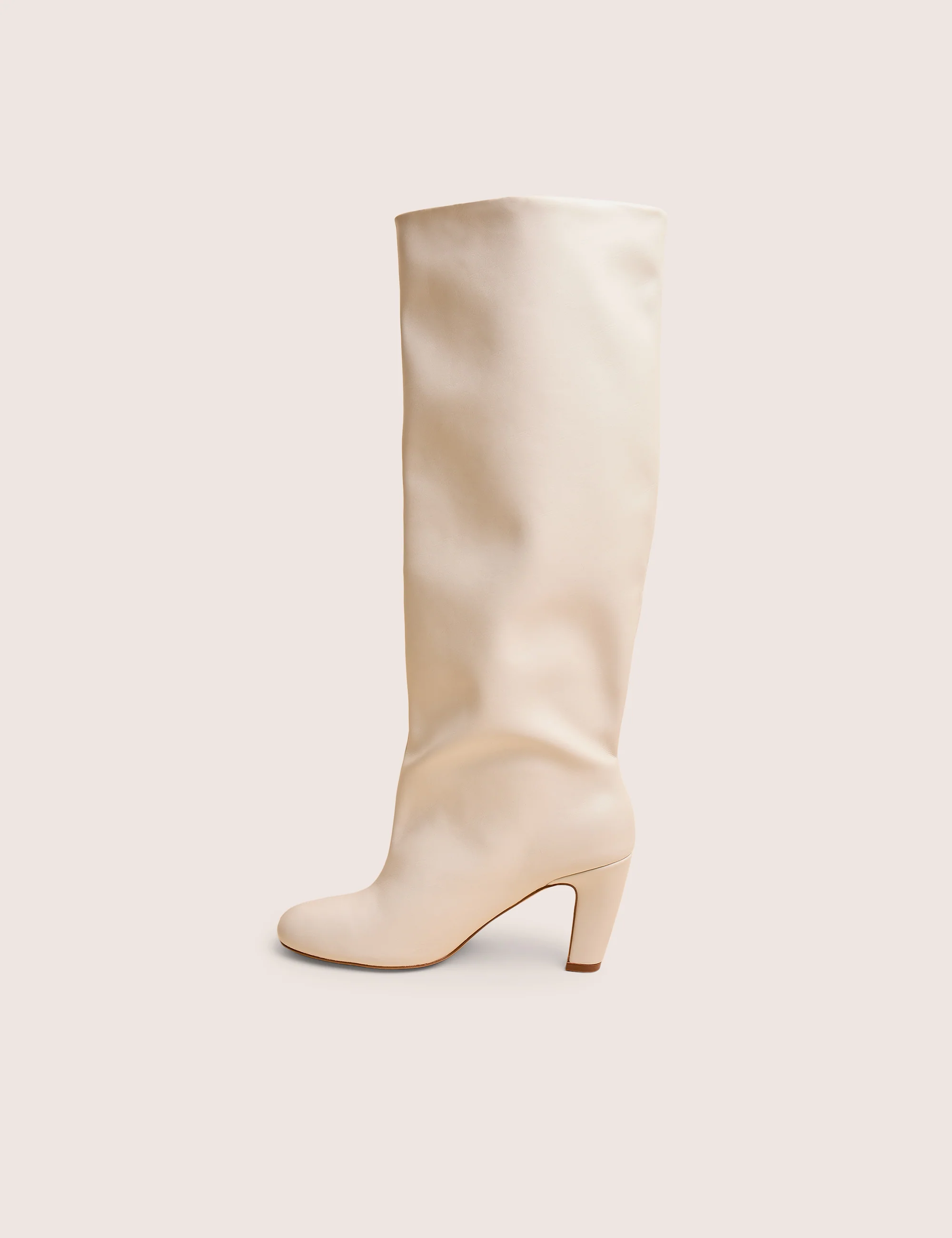 NEW SEASON BOOTS